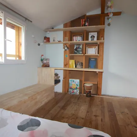 Maison 4 Et Grand Jardin Holiday home