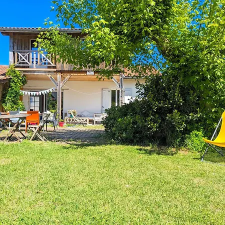 Maison 4 Et Grand Jardin Holiday home